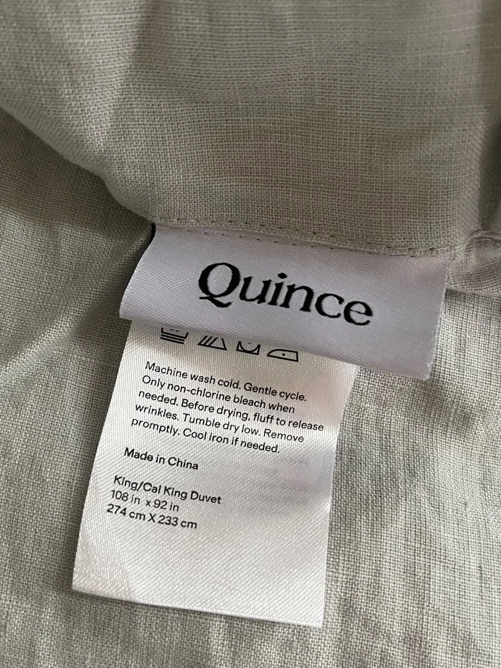 NWOT Quince European Linen 3 Piece Duvet Cover Set, King/Cal King (Mist)